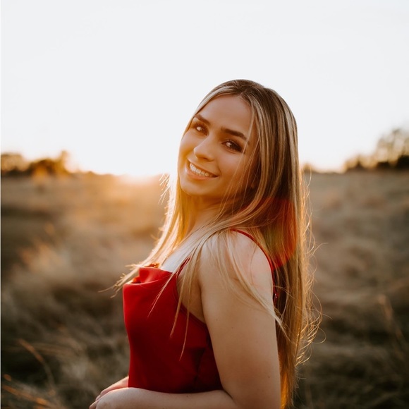 Meet your Posher, Ryleigh - Picture 2 of 8